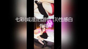 海角_社区牛逼高Z小哥下Y M干妈妈后续如愿以偿！抱着老妈试探，随着反抗越来越弱终于滑进老妈湿热的阴道！