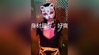 商场女厕全景偷拍美女营业员的微毛小嫩鲍 (1)