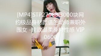 浓眉大眼女神--极品尤物【东方空姐】勾人魂魄的妖女：’啊啊，哥哥喜欢人家的小骚逼吗，流好多小骚水啦哥哥‘，手指肉棒插穴 好骚好淫荡！