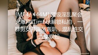 [MP4]STP27180 古风装扮专业舞女！才艺十足女主播！先给大家挑个雨伞舞，一字马裸舞诱惑，换装从下往上视角看穴 VIP0600