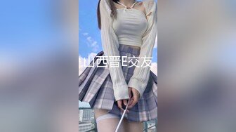 [MP4/ 257M] 超级大奶JK裙美眉 肉感十足 无毛嫩穴 无套啪啪 体验非常不错